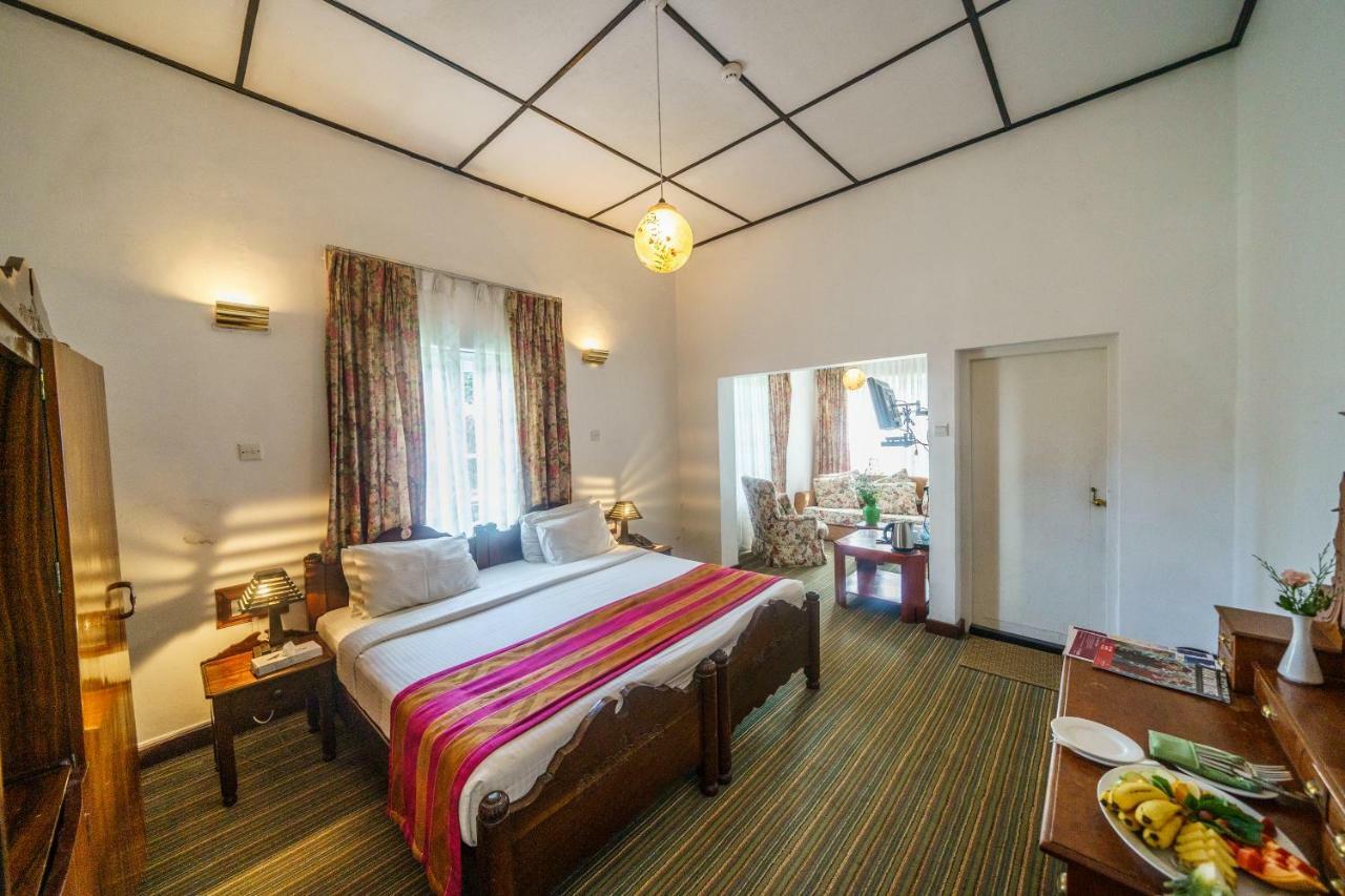 Hotel Glendower Nuwara Eliya Exterior photo